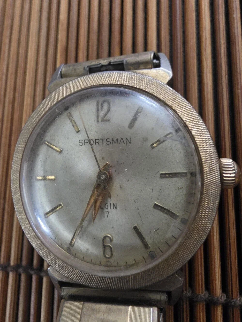 Sportsman Elgin 17 Goldtone Watch (Vintage)